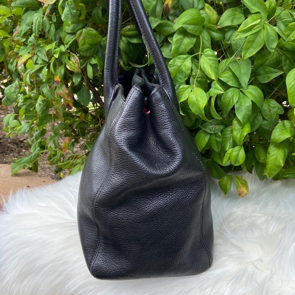 Chanel Caviar Black Leather Tote + Dustbag - Picture 6 of 15